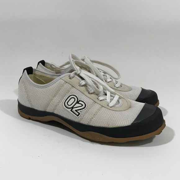 vintage dkny sneakers
